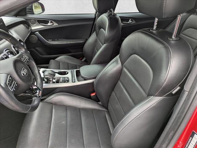 Used 2019 Kia Stinger GT2 image 24