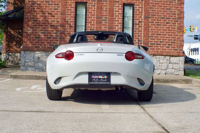Used 2018 MAZDA MX-5 Miata Grand Touring RWD image 6
