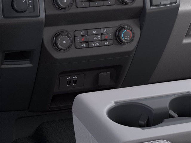 Used 2020 Ford F150 XLT w/ Equipment Group 302A Luxury image 16