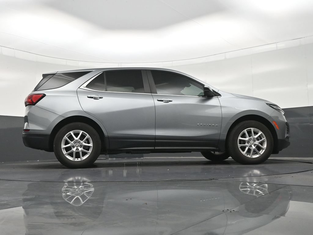 Used 2024 Chevrolet Equinox LT FWD image 28