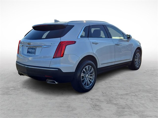 Used 2017 Cadillac XT5 Luxury w/ Driver Awareness Package image 4