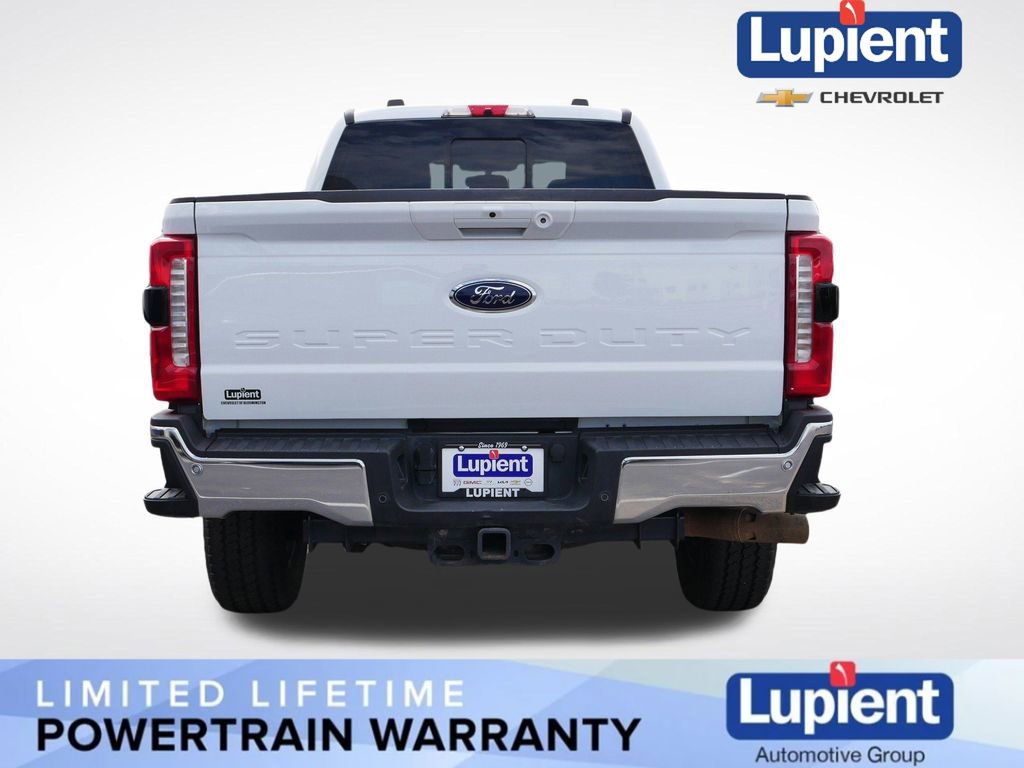 Used 2024 Ford F350 Lariat image 4