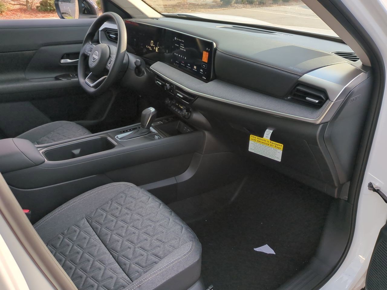 New 2026 Nissan Kicks SV w/ SV Premium Package FWD image 36