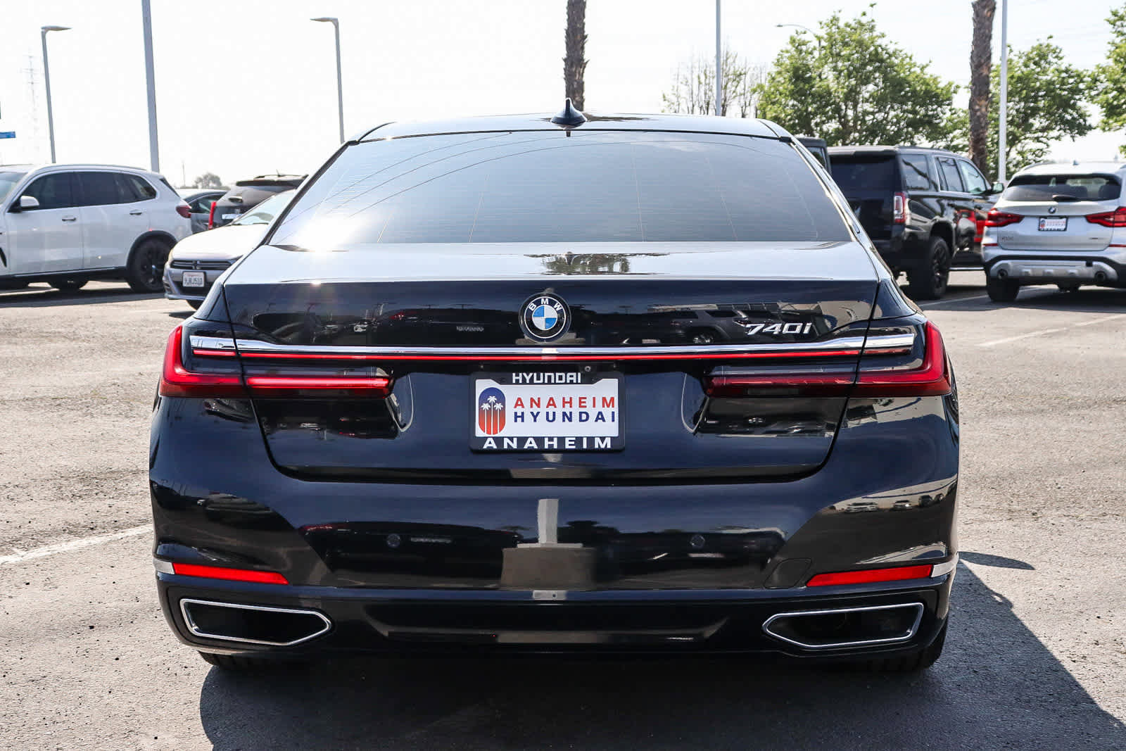 Used 2021 BMW 740i image 7