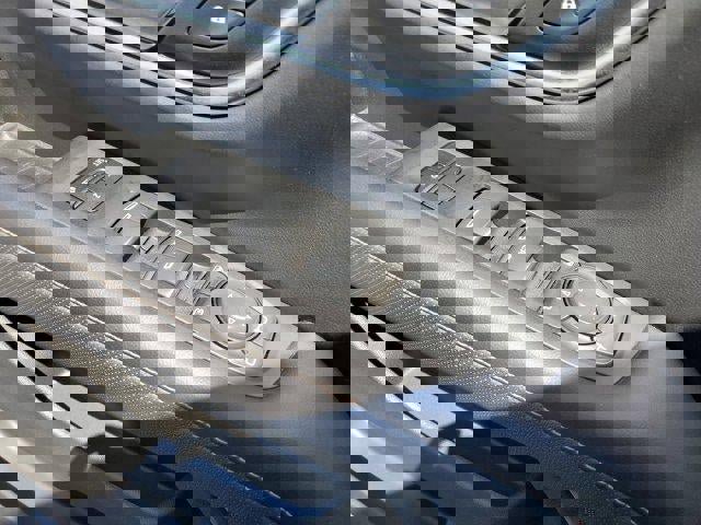 Used 2022 GMC Yukon AT4 image 18