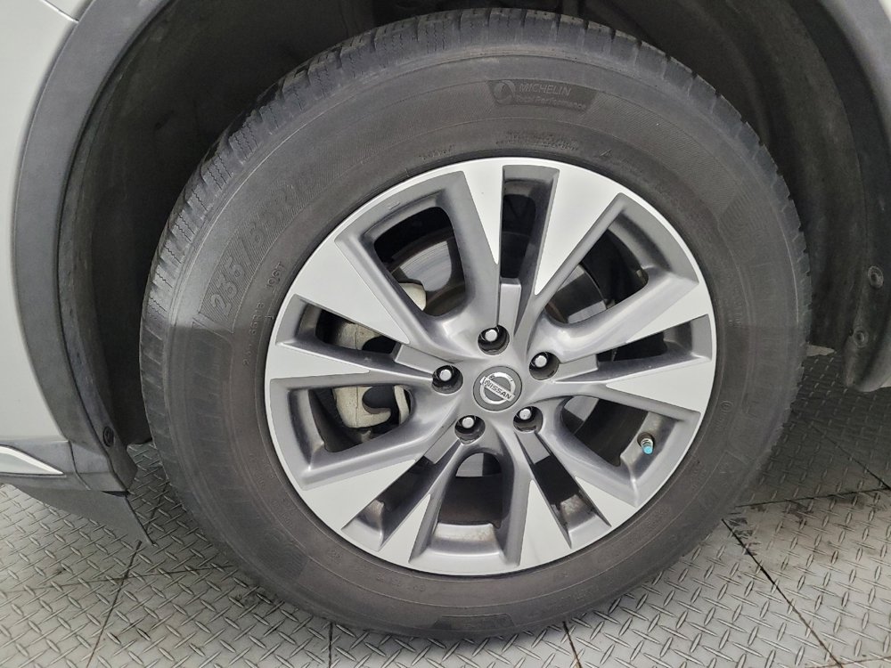 Used 2017 Nissan Murano SV image 31