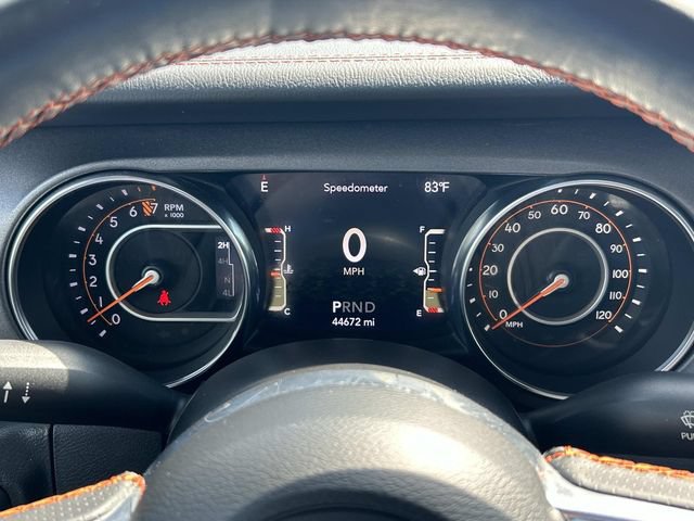 Used 2023 Jeep Gladiator Mojave w/ Cold Weather Group AWD/4WD image 34