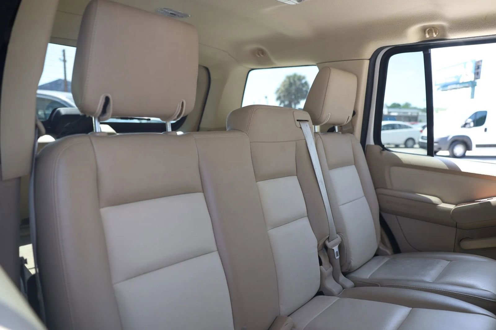 Used 2006 Ford Explorer Eddie Bauer AWD/4WD image 17