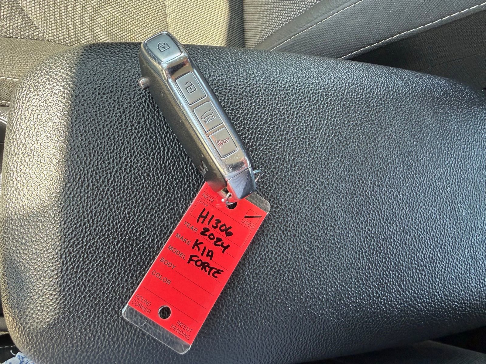 Used 2024 Kia Forte LXS FWD image 35