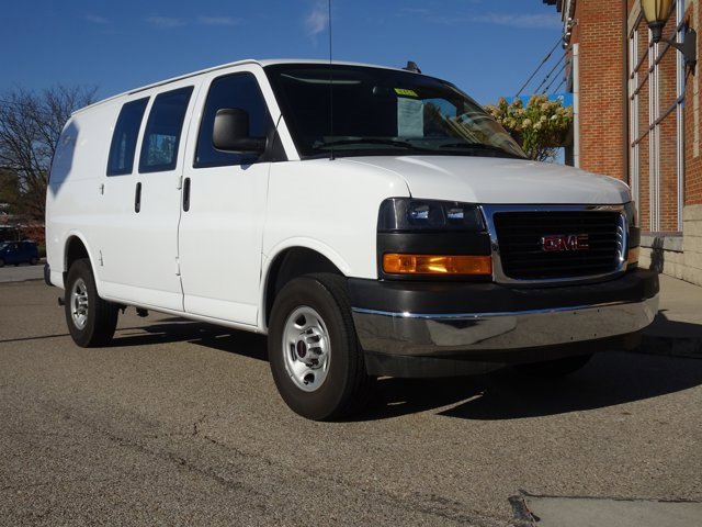 Certified 2023 GMC Savana 2500 w/ Driver Convenience Package image 28