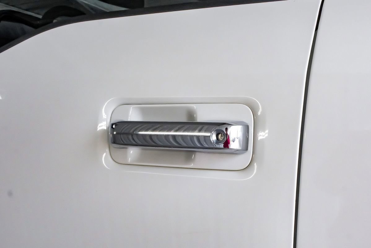 Used 2021 Ford F350 Lariat w/ Chrome Package image 40