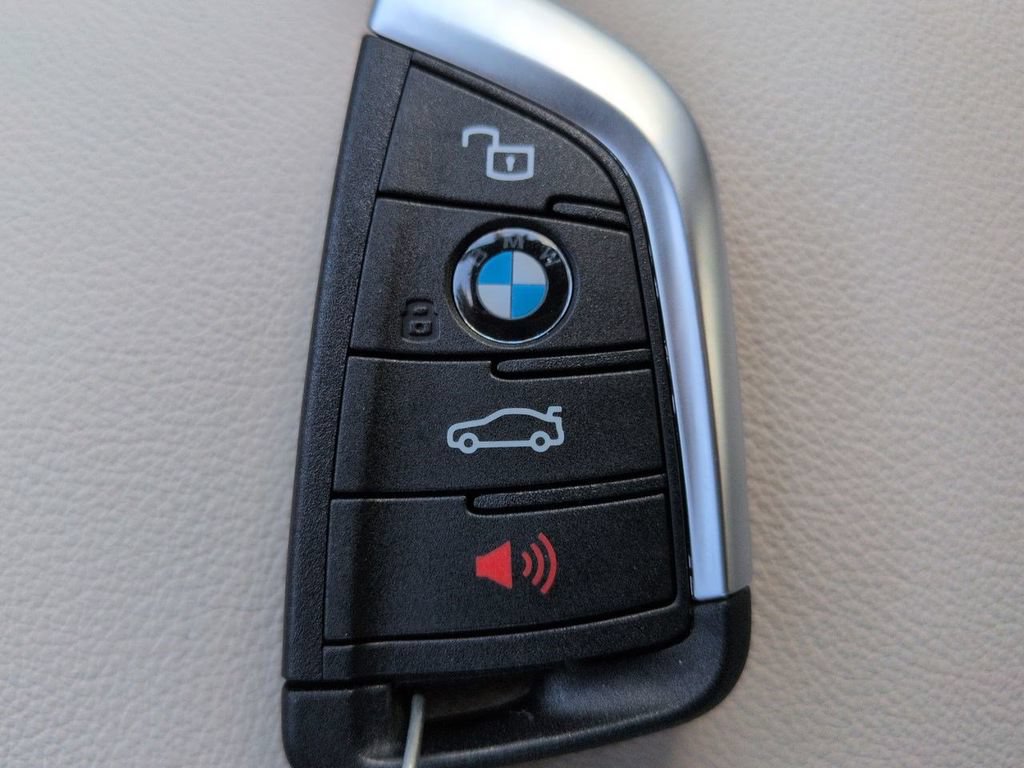 New 2027 BMW 430i Convertible RWD image 27