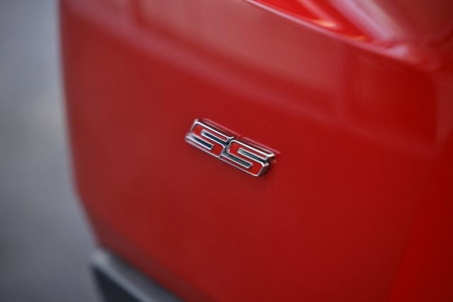 Used 2018 Chevrolet Camaro SS image 12