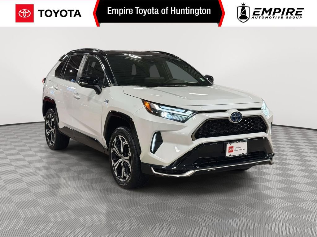 Used 2024 Toyota RAV4 XSE w/ Weather Package image 1