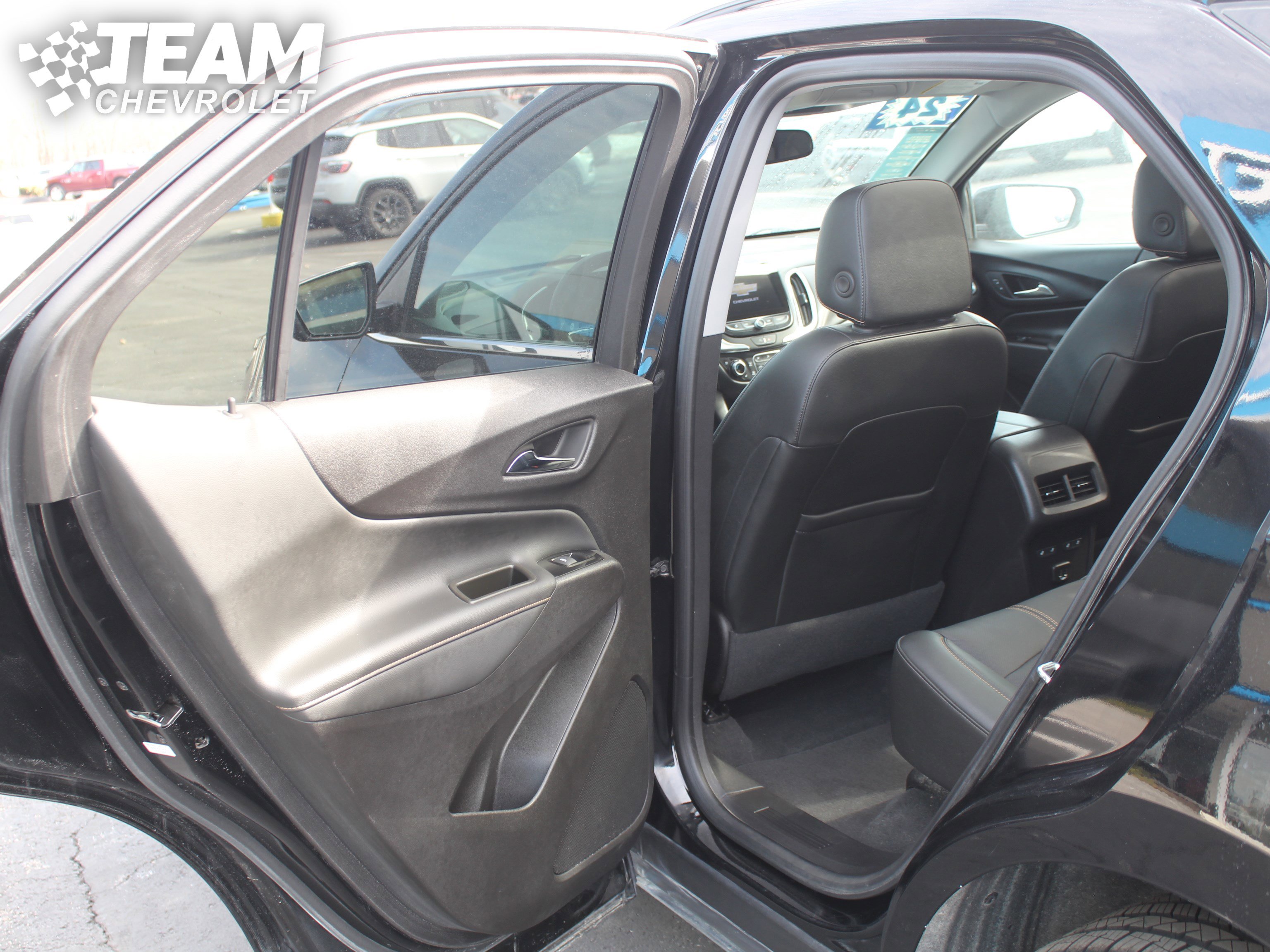 Certified 2024 Chevrolet Equinox Premier image 21