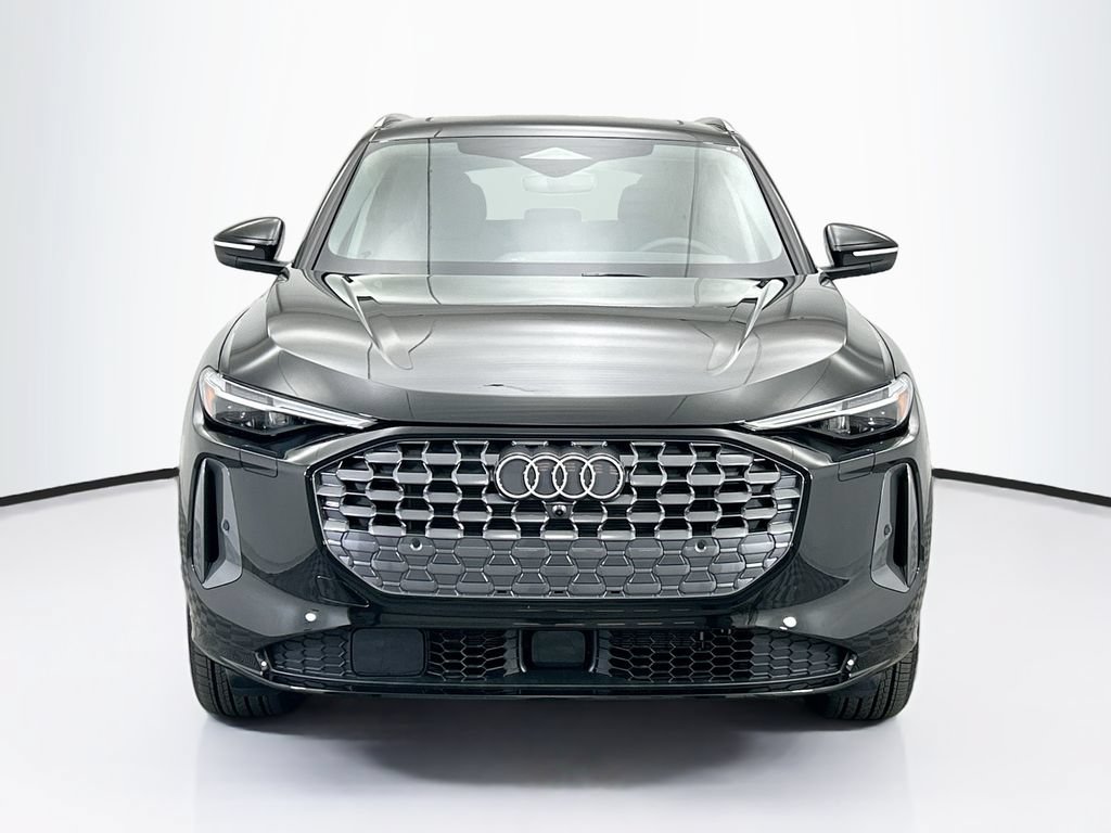 Used 2025 Audi Q5 Premium Plus w/ Premium Plus AWD/4WD image 3