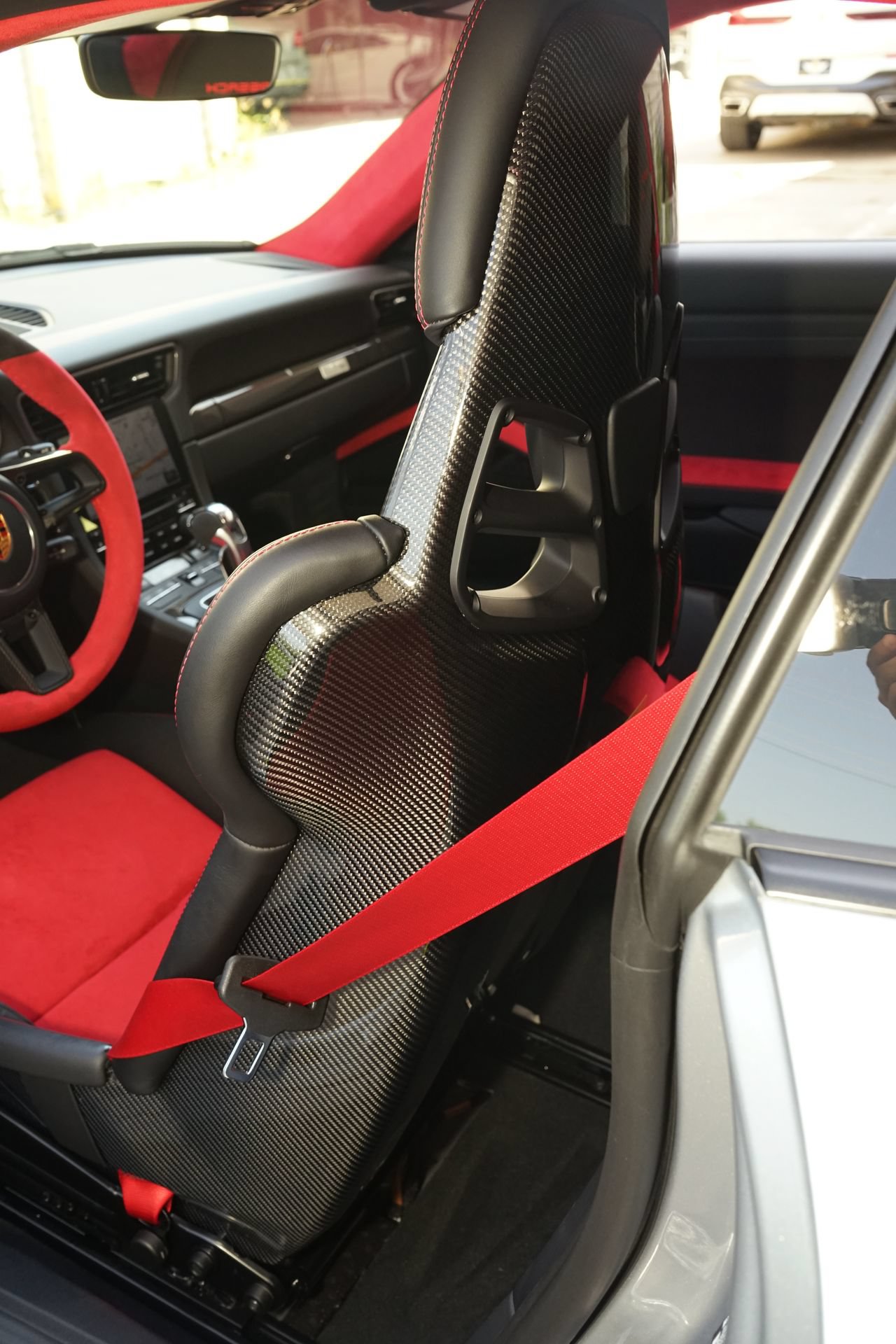 Used 2018 Porsche 911 GT2 RS RWD image 36