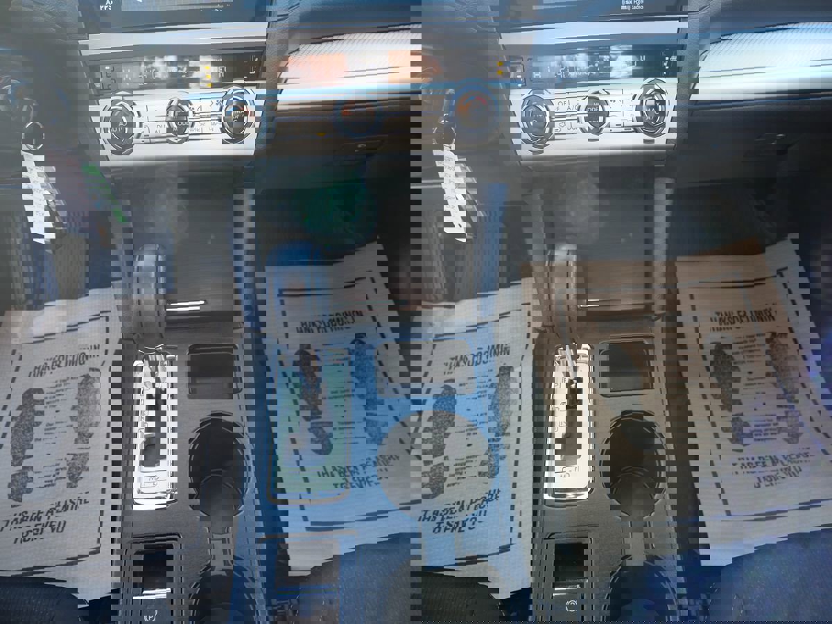 Used 2017 Subaru Legacy 2.5i Premium w/ Moonroof Package image 12