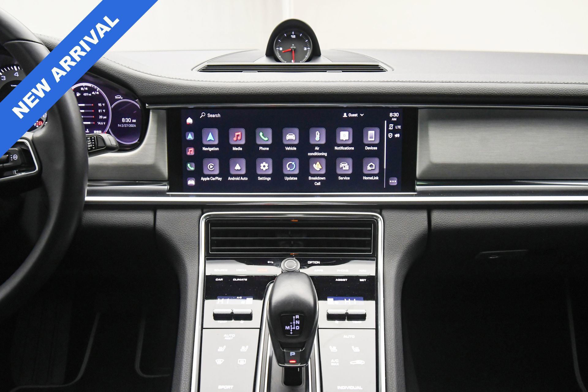 Used 2022 Porsche Panamera Platinum Edition image 39