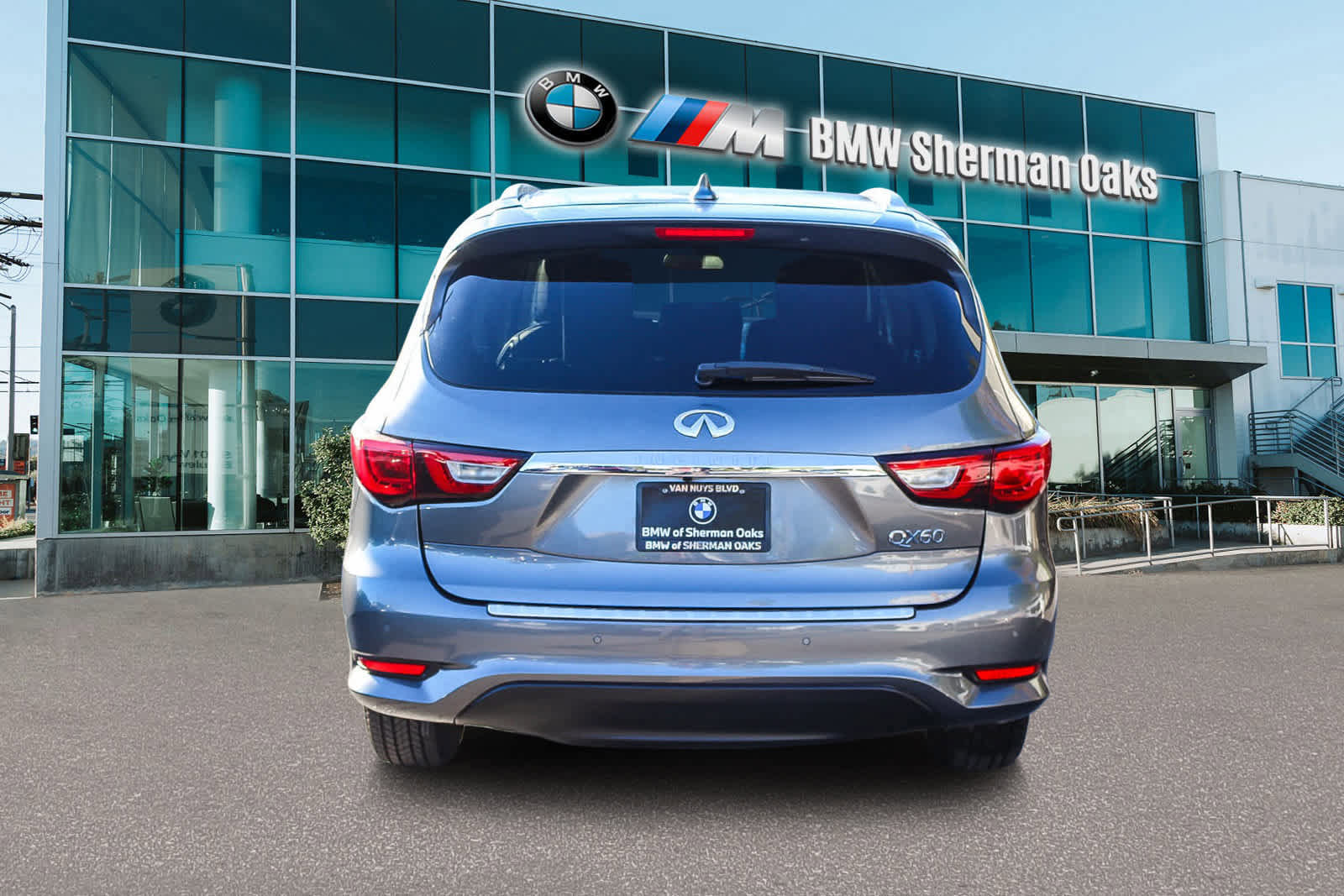 Used 2016 INFINITI QX60 FWD w/ Premium Plus Package image 5