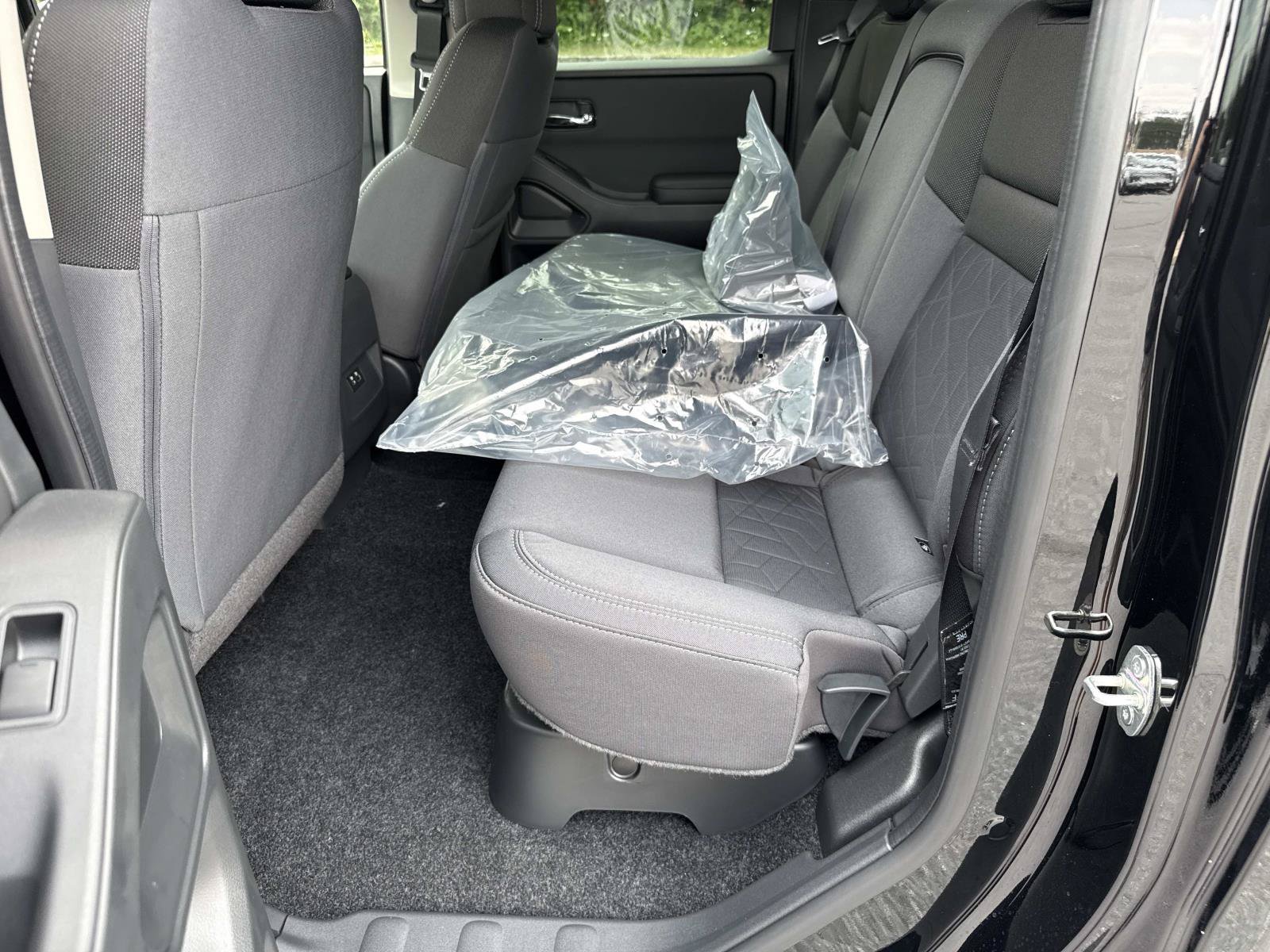 New 2026 Nissan Frontier SV w/ All-Weather Content Package AWD/4WD image 28