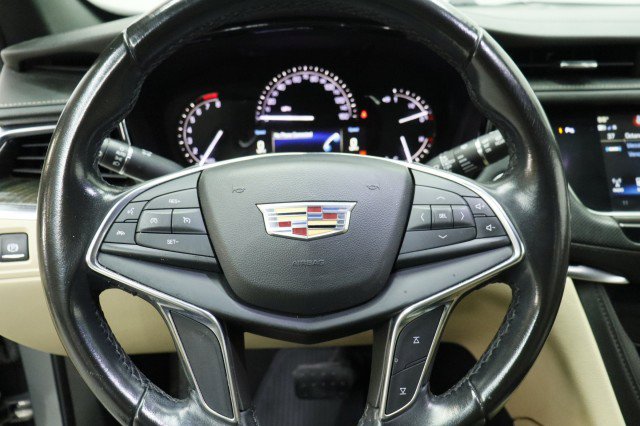 Used 2019 Cadillac XT5 FWD image 10