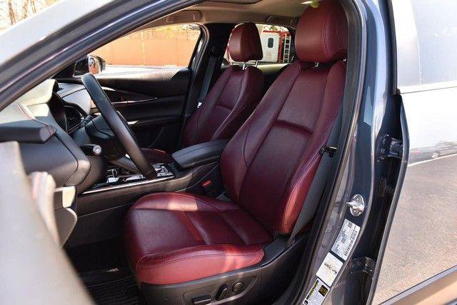 Used 2025 MAZDA CX-30 AWD 2.5 S w/ Preferred Package image 19