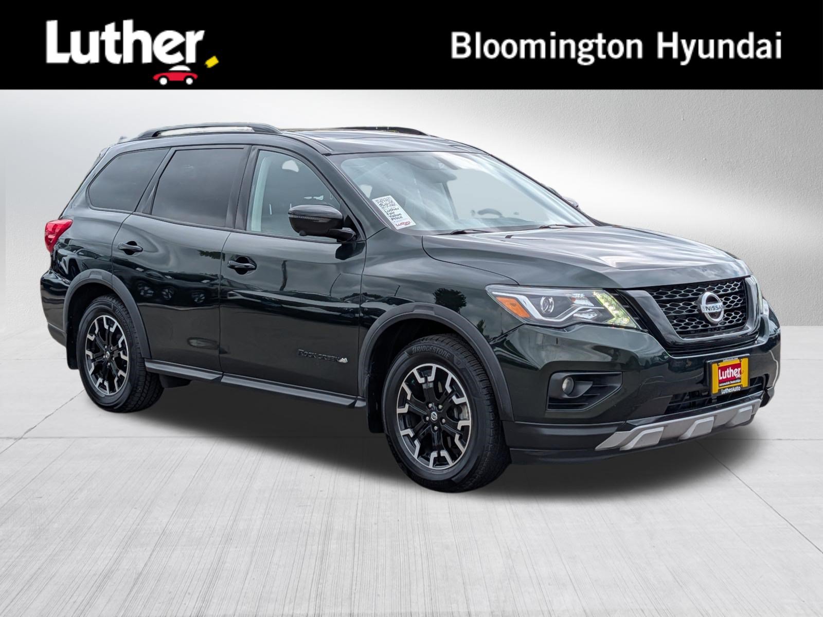 Used 2019 Nissan Pathfinder SL AWD/4WD video 1