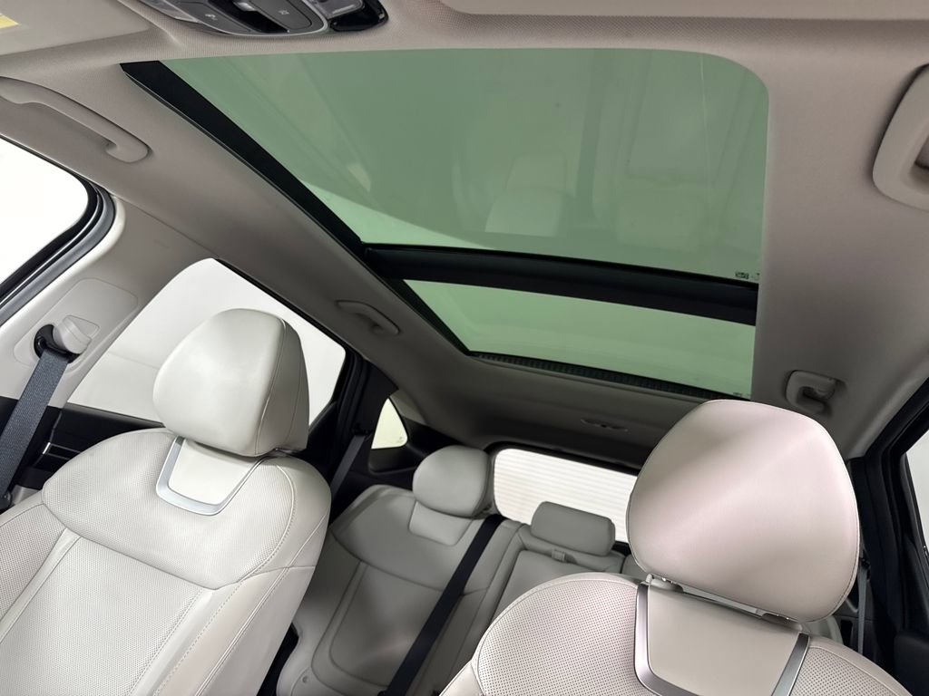 Used 2023 Hyundai Tucson Limited w/ Cargo Package image 24