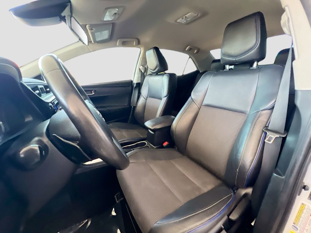 Used 2019 Toyota Corolla SE FWD image 19