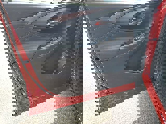 New 2026 Buick Envista Sport Touring image 8