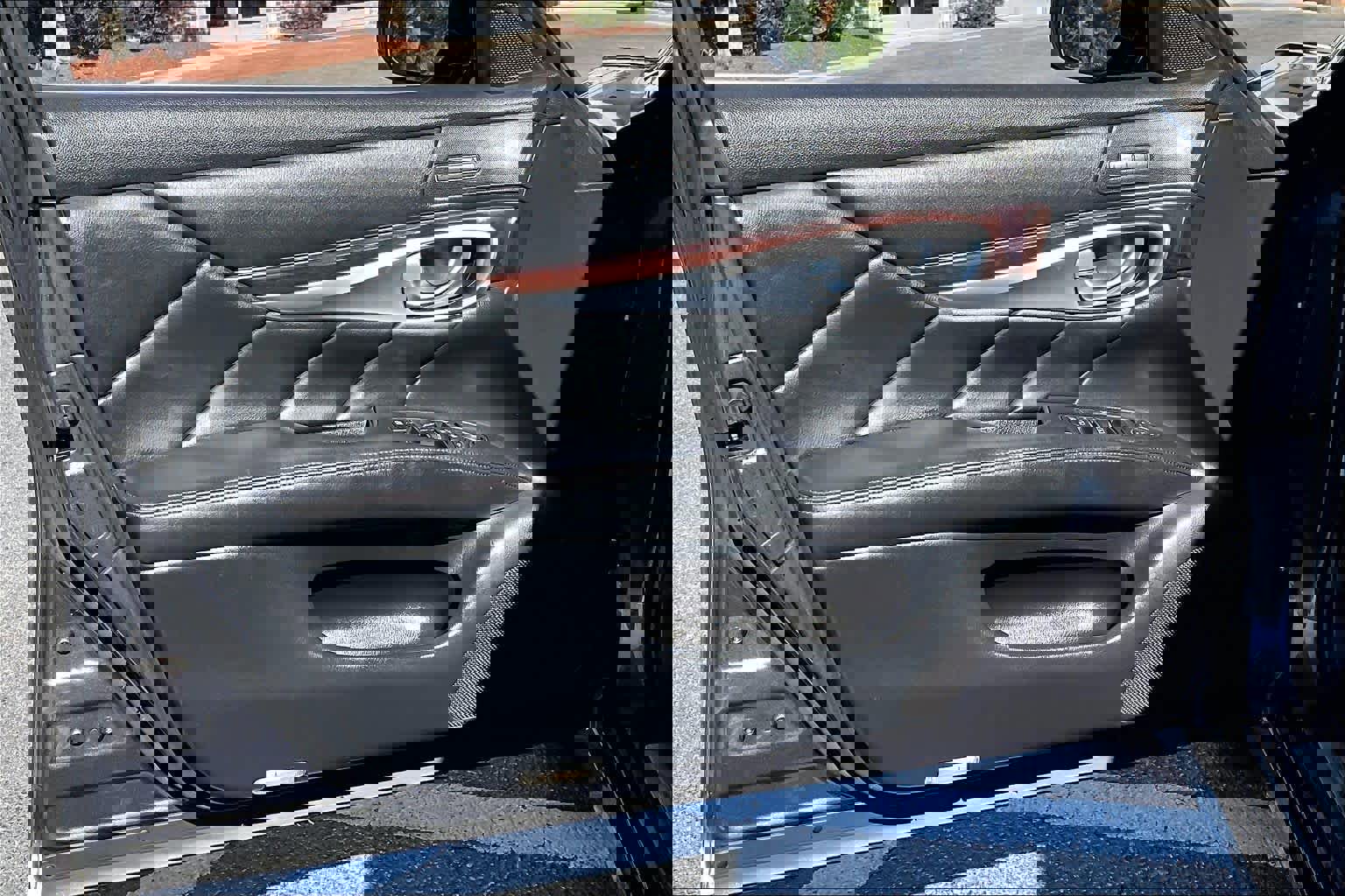 Used 2015 INFINITI Q70 L 3.7 image 22