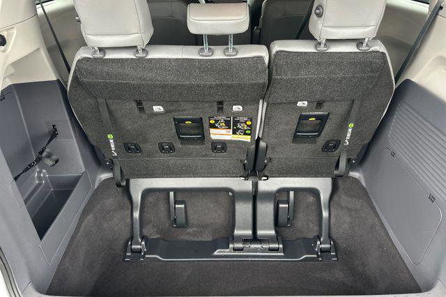 Certified 2023 Toyota Sienna XLE image 20