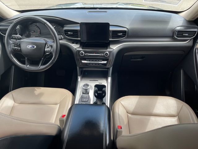 Used 2020 Ford Explorer XLT w/ Equipment Group 202A image 37