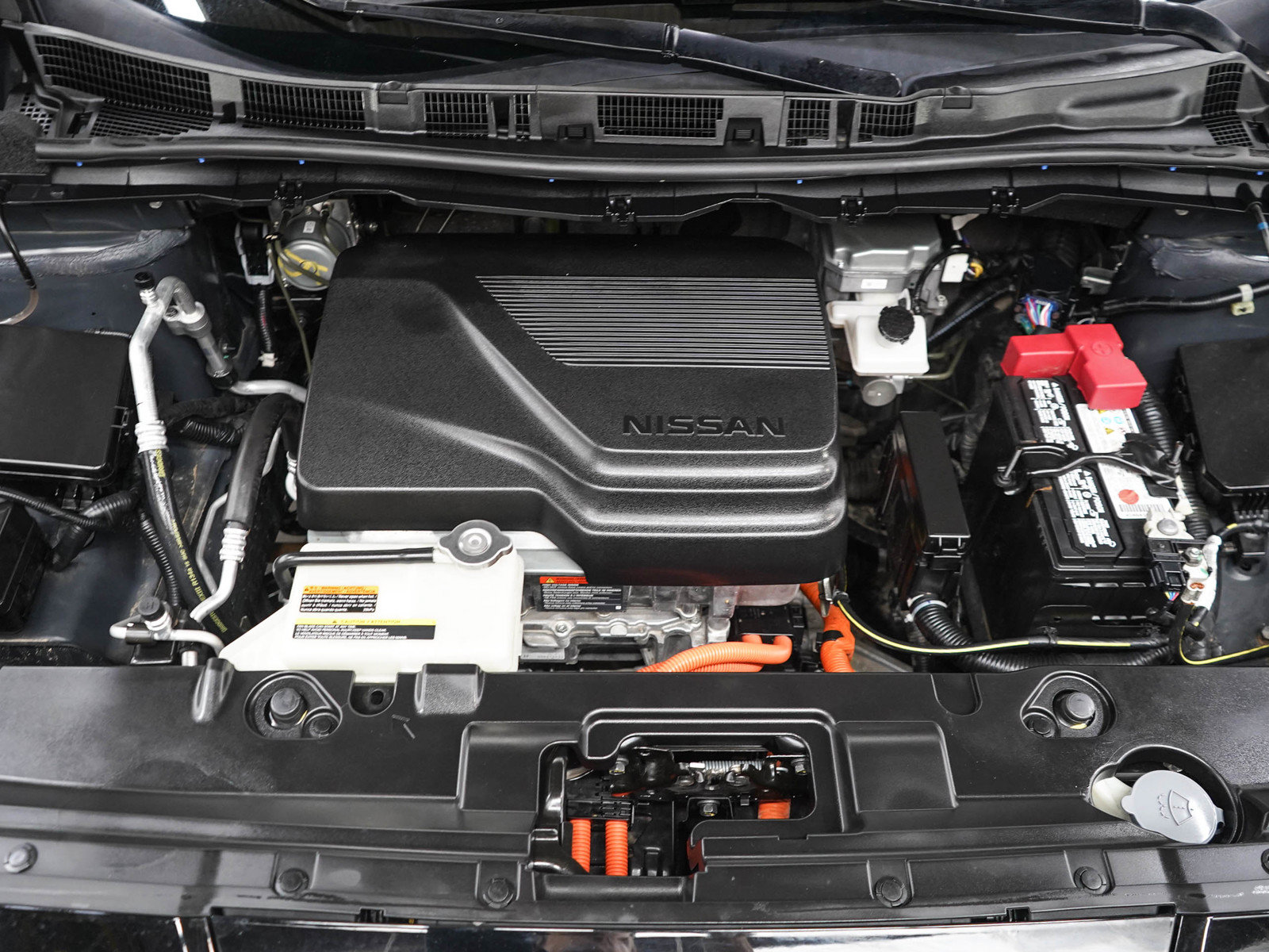 Used 2025 Nissan Leaf S FWD image 29