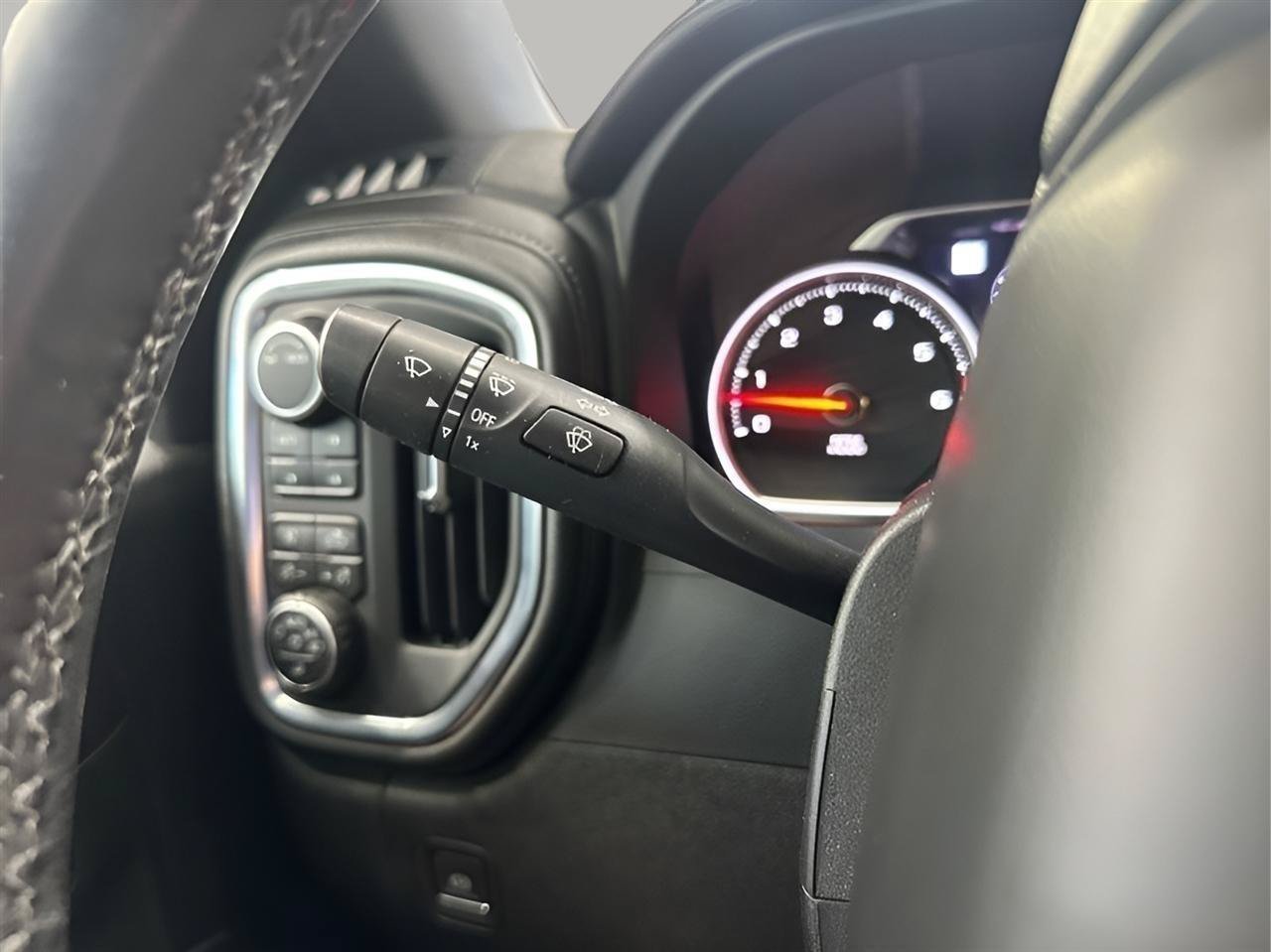 Used 2021 Chevrolet Silverado 2500 High Country w/ Z71 Off-Road Package AWD/4WD image 17