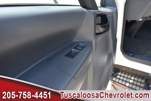 Used 2024 Chevrolet Low Cab Forward RWD image 17