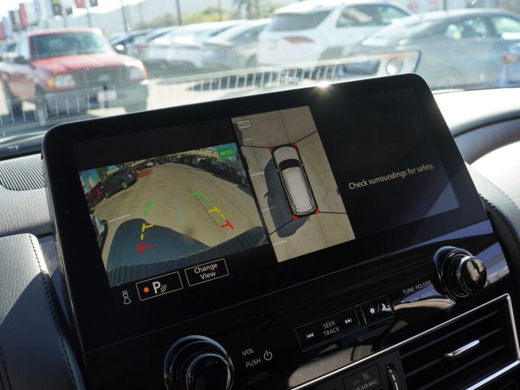 Certified 2024 Nissan Armada SL w/ Captain's Chairs Package image 12