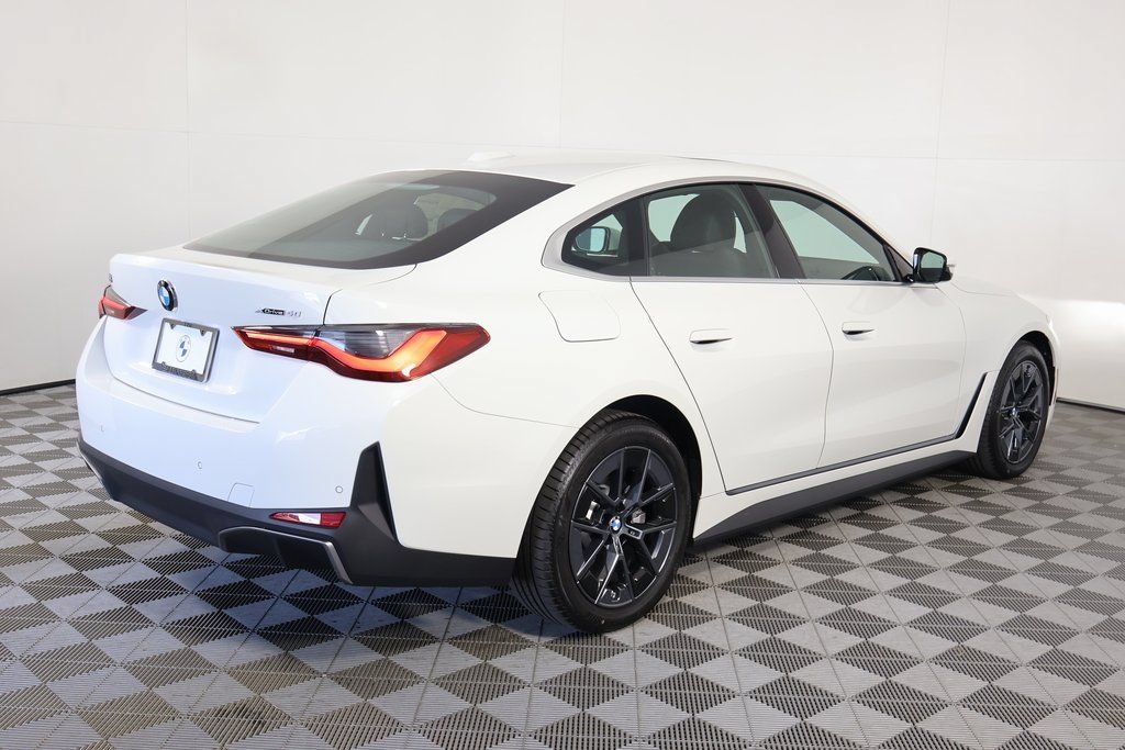 New 2026 BMW i4 xDrive40i w/ Driving Assistance Package AWD/4WD image 2