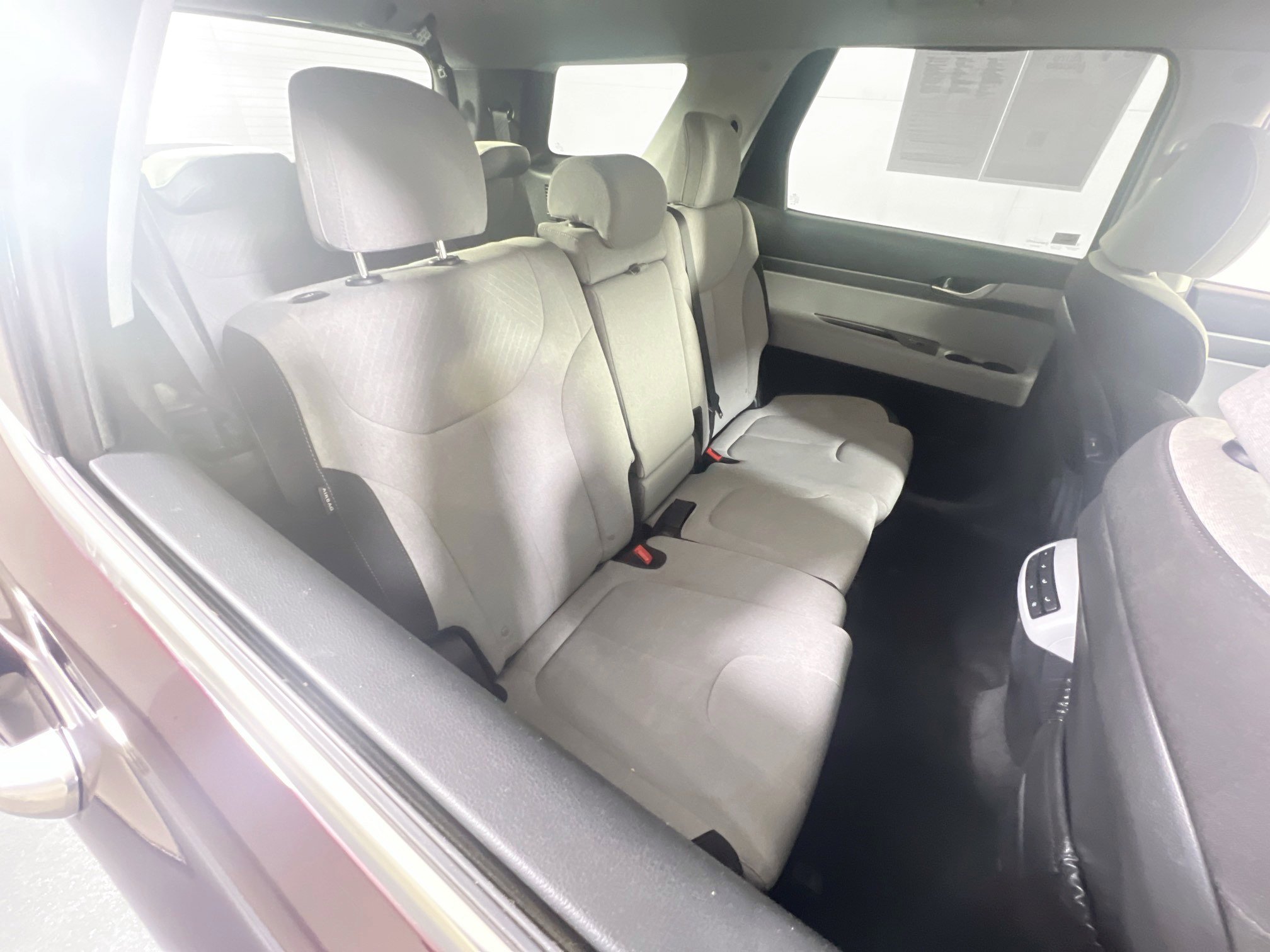 Used 2023 Hyundai Palisade SE image 26