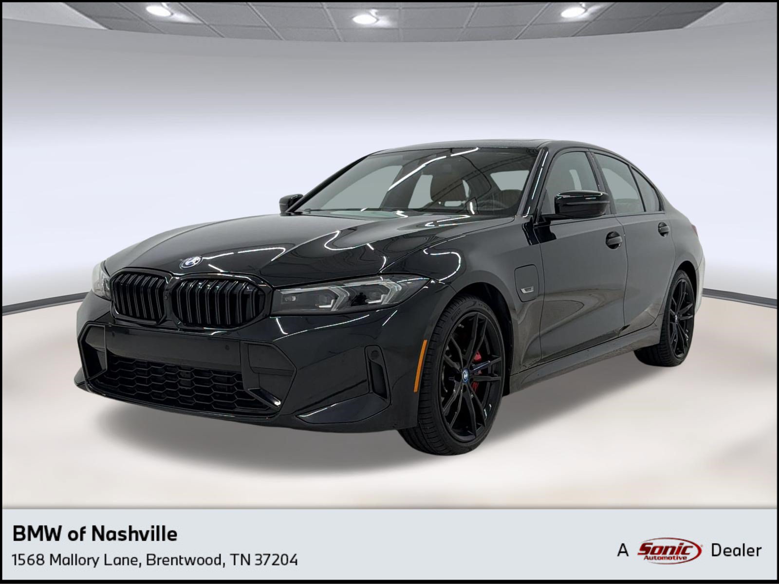 Used 2023 BMW 330e w/ M Sport Package RWD image 1