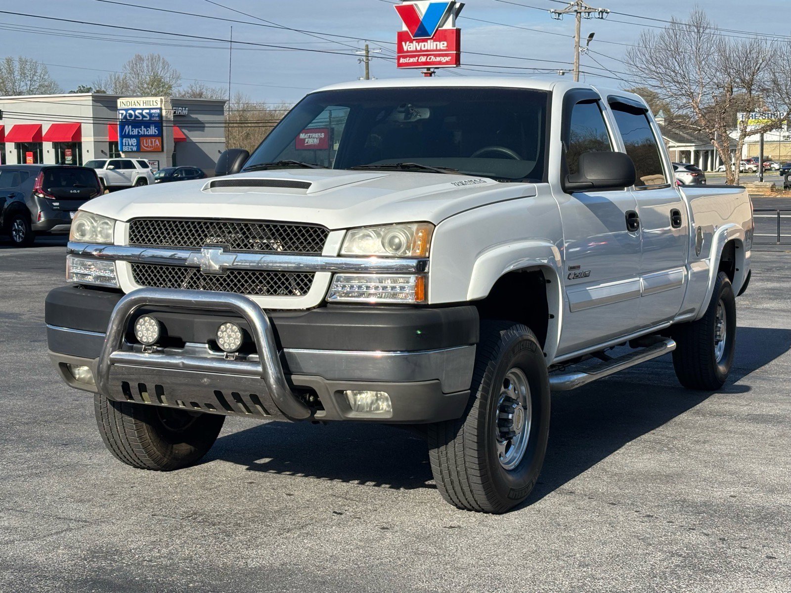 Used 2003 Chevrolet Silverado 2500 LS w/ Skid Plate Package image 1