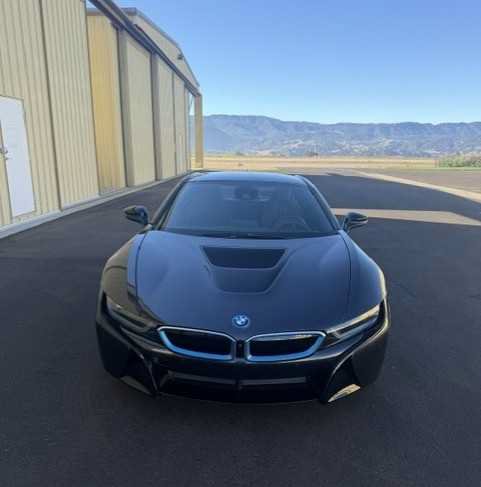 Used 2015 BMW i8 AWD/4WD image 2