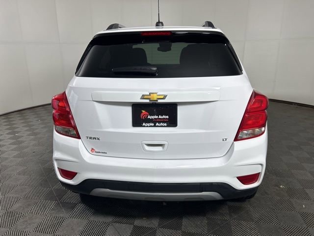 Used 2018 Chevrolet Trax LT w/ LT Convenience Package image 5