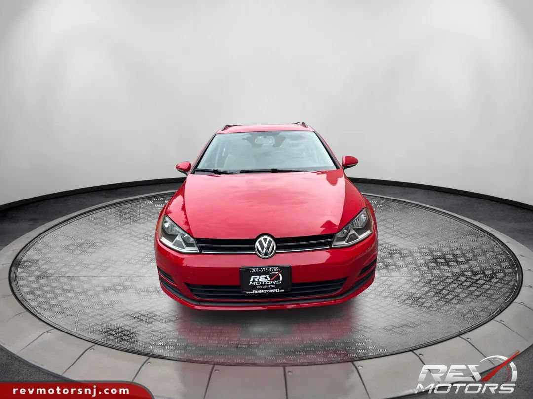 Used 2015 Volkswagen Golf S FWD image 8