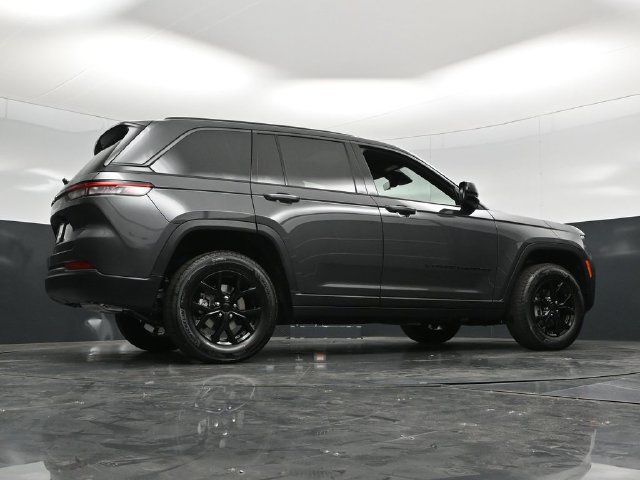 New 2026 Jeep Grand Cherokee Altitude AWD/4WD image 56