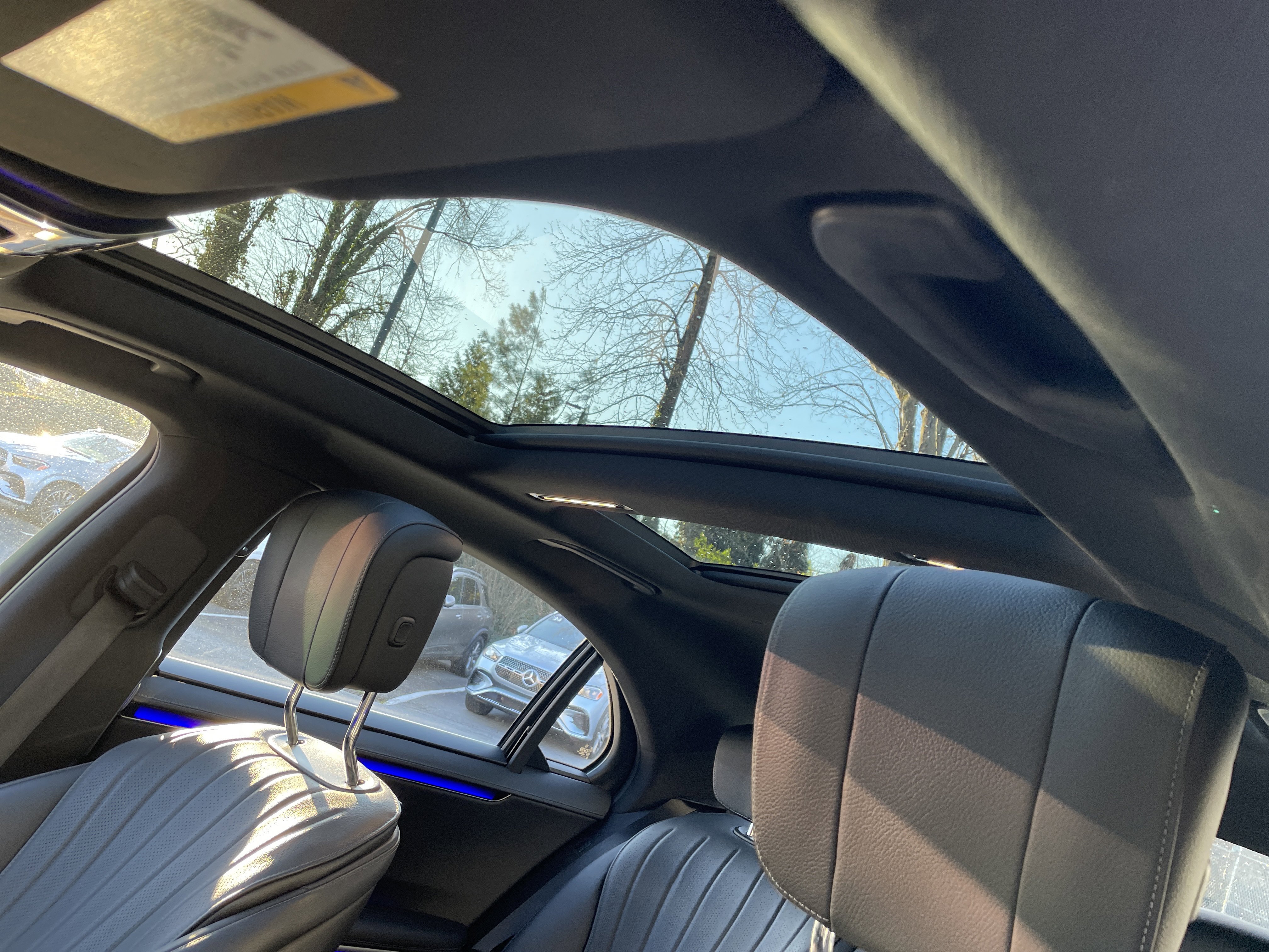 Certified 2022 Mercedes-Benz S 500 4MATIC w/ AMG Line Package image 21