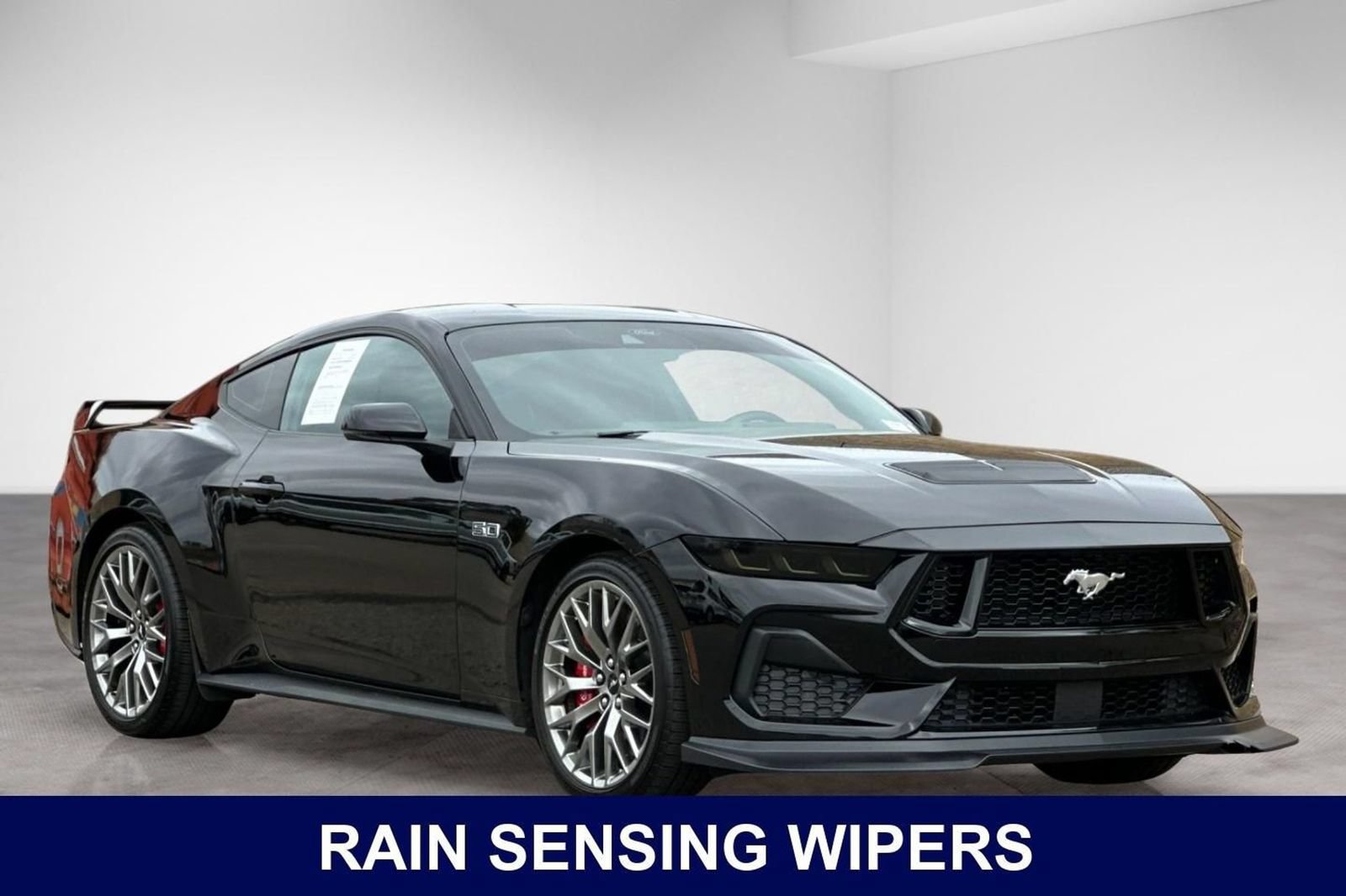 Used 2024 Ford Mustang GT Premium RWD image 8