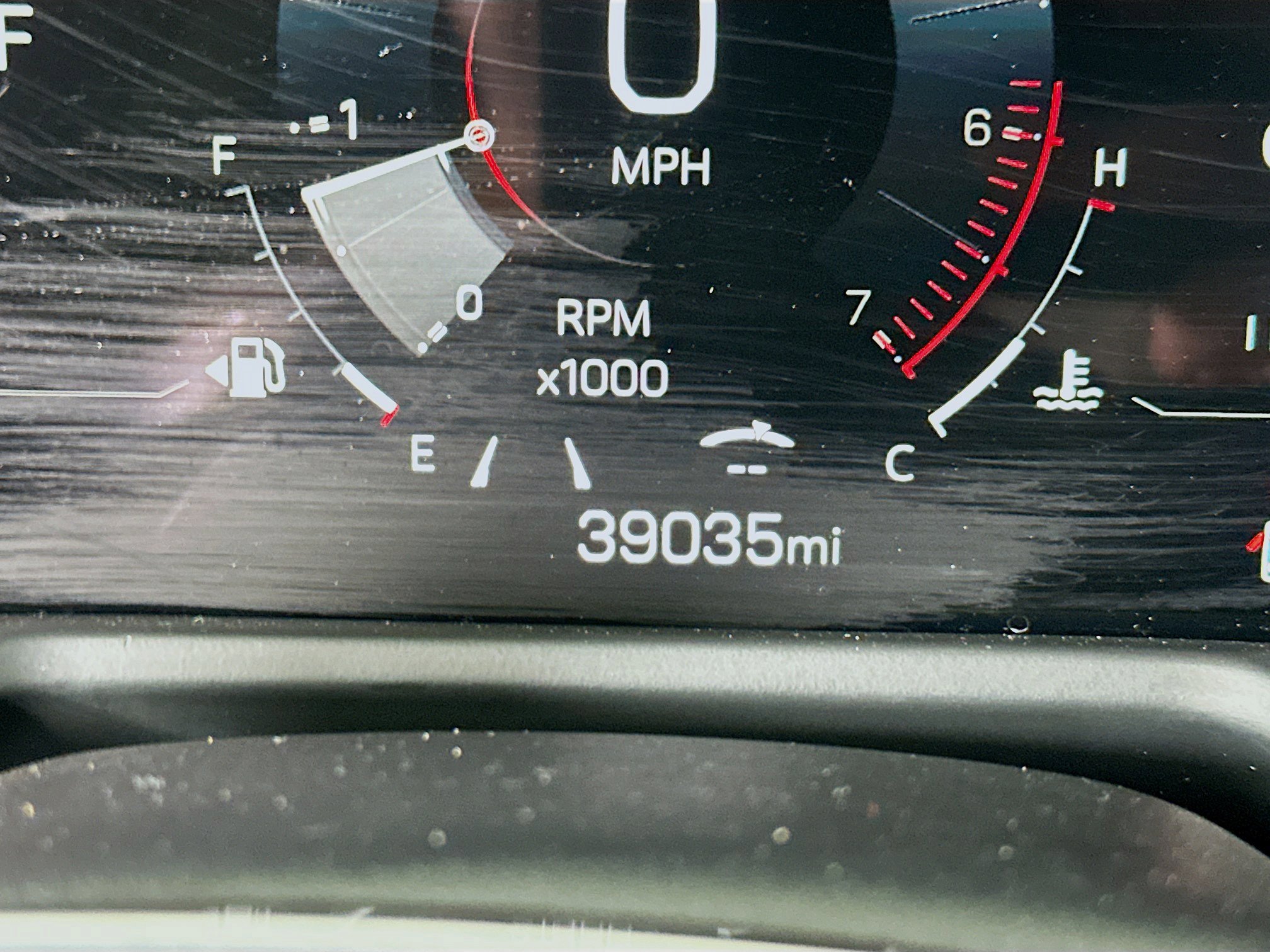 Used 2025 GMC Acadia Elevation image 19