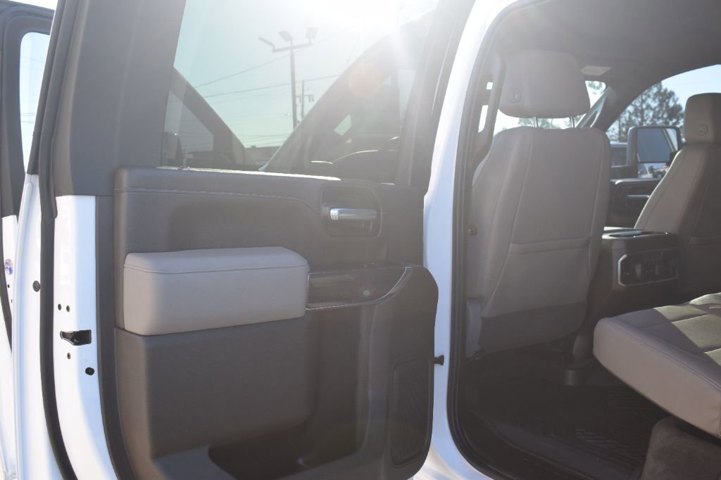 Used 2021 Chevrolet Silverado 2500 LTZ image 10